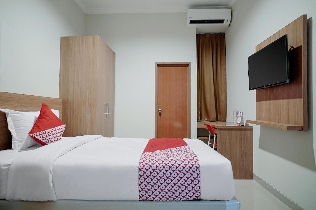 Oyo 415 The Kartini 8 Residence Jakarta Exteriör bild