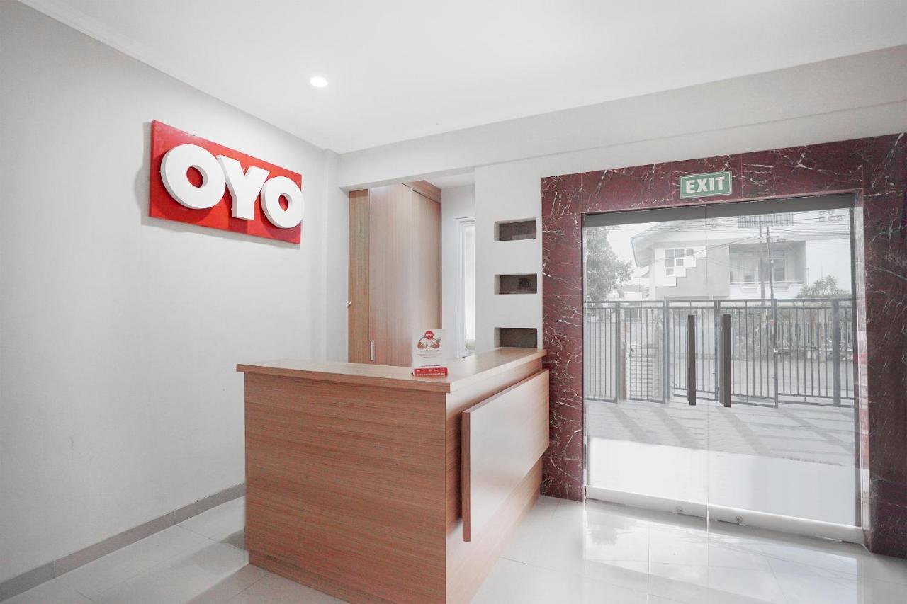 Oyo 415 The Kartini 8 Residence Jakarta Exteriör bild