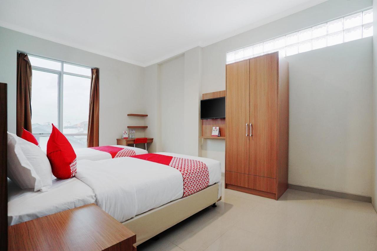 Oyo 415 The Kartini 8 Residence Jakarta Exteriör bild