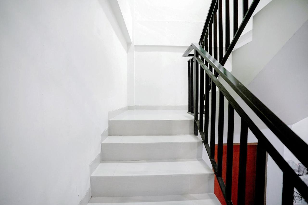 Oyo 415 The Kartini 8 Residence Jakarta Exteriör bild