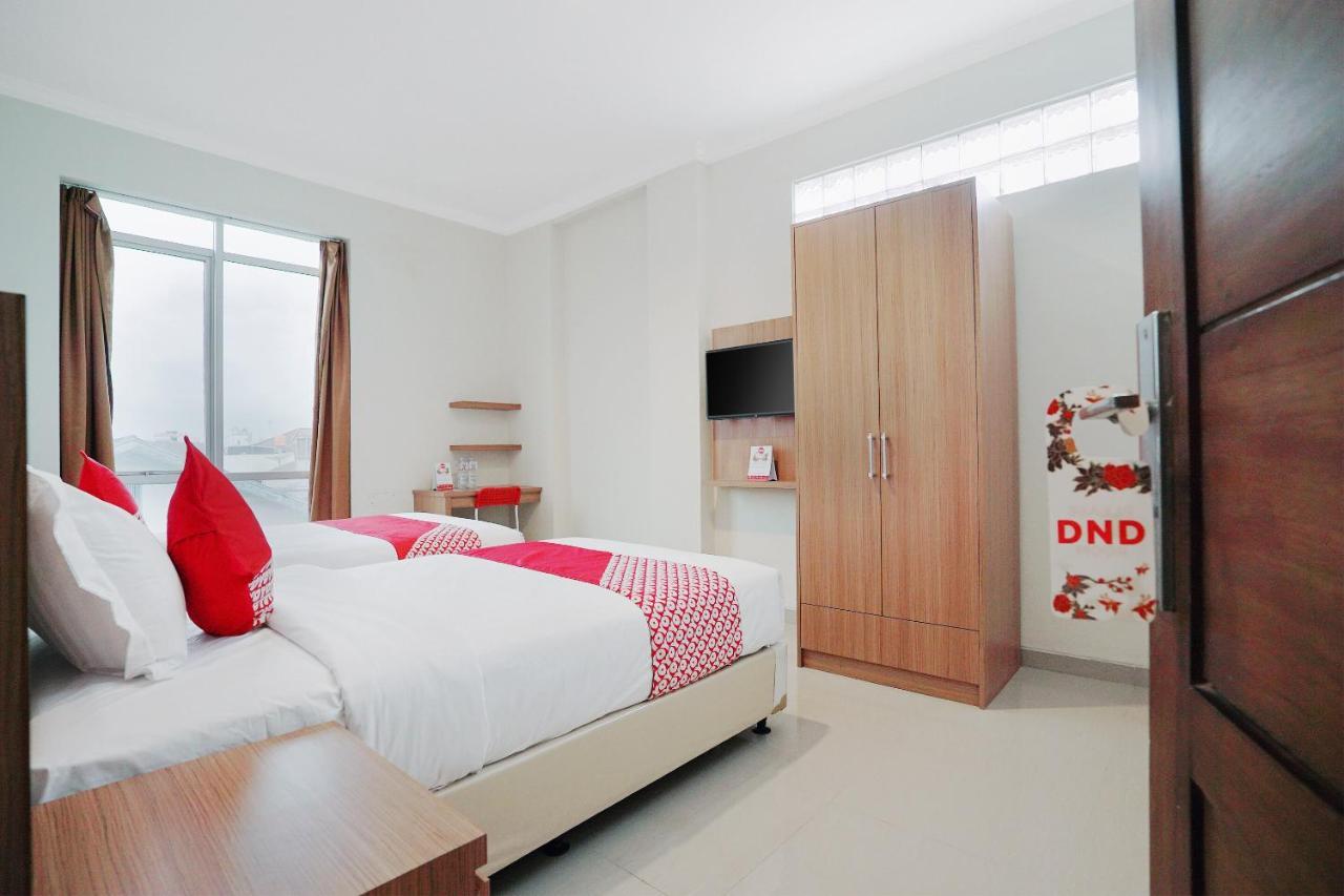 Oyo 415 The Kartini 8 Residence Jakarta Exteriör bild