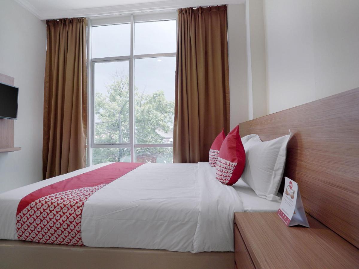 Oyo 415 The Kartini 8 Residence Jakarta Exteriör bild