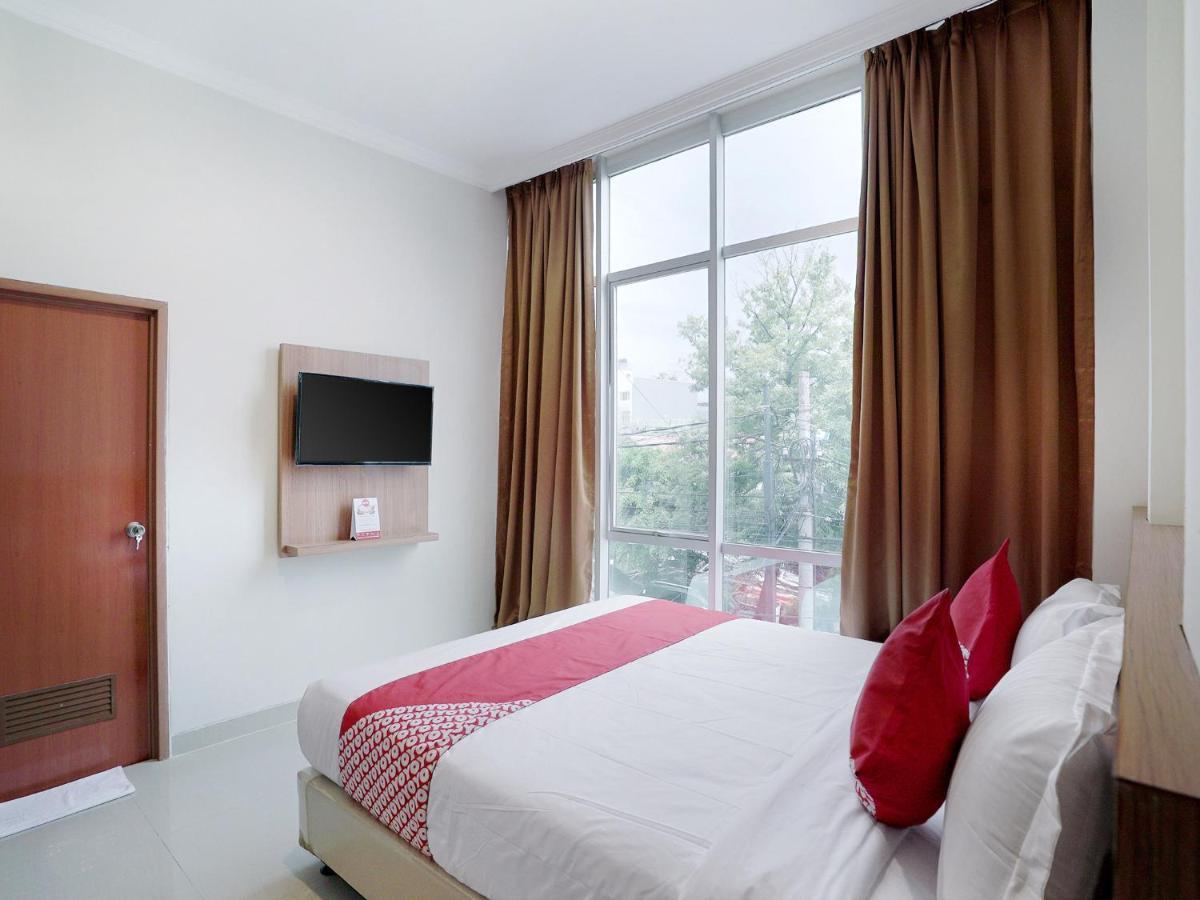 Oyo 415 The Kartini 8 Residence Jakarta Exteriör bild